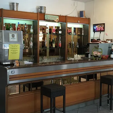 Hotel Villa Al Parco-3